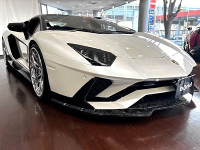 LAMBORGHINI AVENTADOR ROADSTER - 7