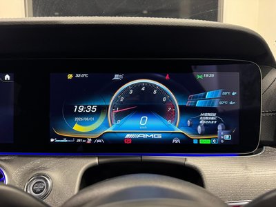 صورة مصغرة 13 لـ 2023 Mercedes-BENZ GT AMG