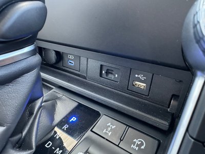2023 Toyota LAND CRUISER 300 缩略图 32