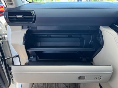 2023 Toyota LAND CRUISER 300 缩略图 39