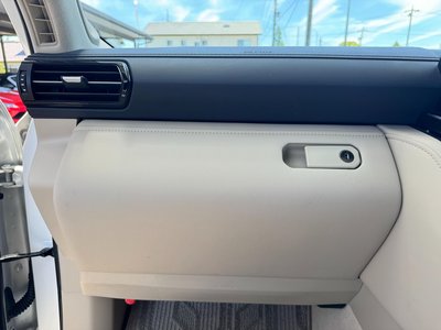 2023 Toyota LAND CRUISER 300 缩略图 38