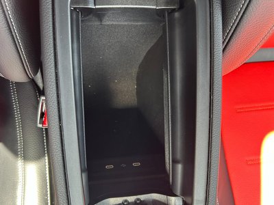 2024 Mercedes-BENZ GLB 缩略图 38