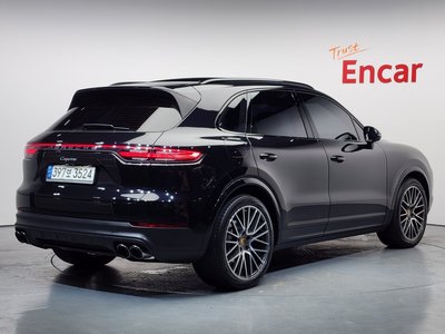 PORSCHE CAYENNE - 3