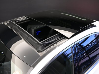 MERCEDES-BENZ C-CLASS - 9