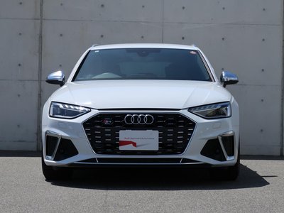 2023 AUDI S4 AVANT photo 4