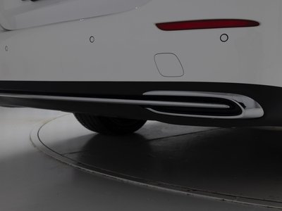 MERCEDES-BENZ E-CLASS - 5