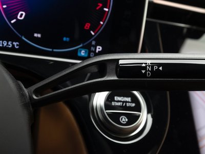 MERCEDES-BENZ E-CLASS - 9