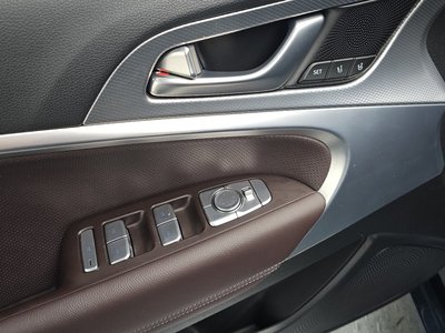 صورة مصغرة 17 لـ 2022 Genesis THE NEW G70