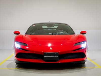 FERRARI SF90 STRADALE - 8