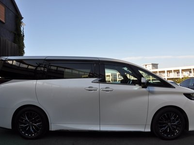 TOYOTA VELLFIRE - 5