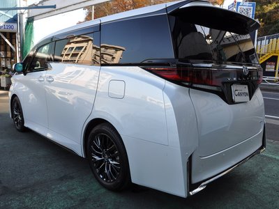 TOYOTA VELLFIRE - 8