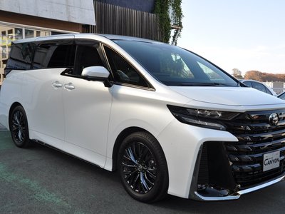 TOYOTA VELLFIRE - 4