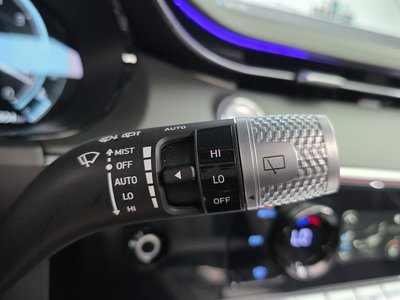2024 Genesis GV70 — миниатюра 33