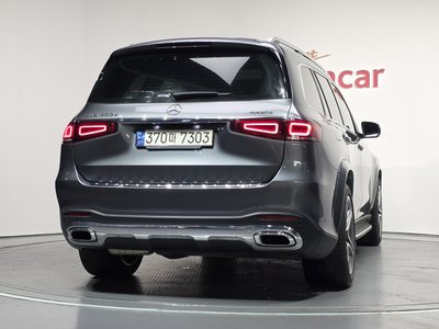 2021 Mercedes-BENZ GLS — фото 4