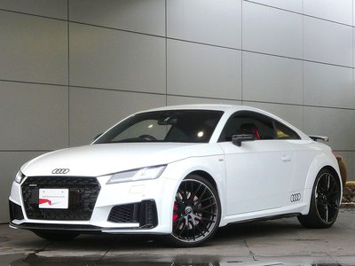 AUDI TT - 1