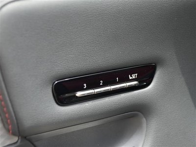 LEXUS LS - 9