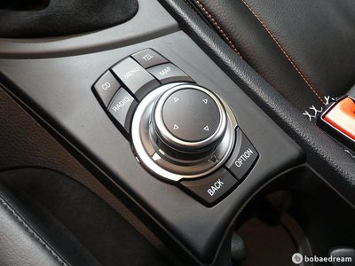 2012 BMW 1M 缩略图 18
