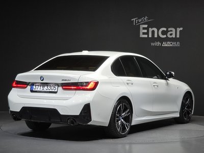 BMW 3 SERIES - 4