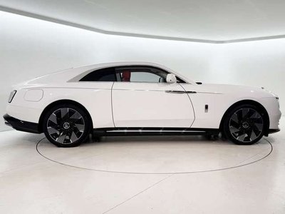 صورة 8 لـ 2025 ROLLS-ROYCE SPECTRE