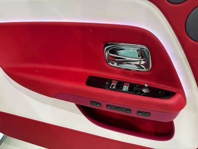 2025 ROLLS-ROYCE SPECTRE 缩略图 28