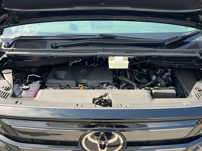 TOYOTA VELLFIRE - 10