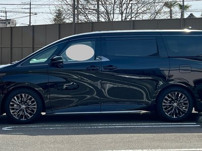 TOYOTA VELLFIRE - 3