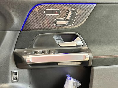 MERCEDES-BENZ GLB - 9