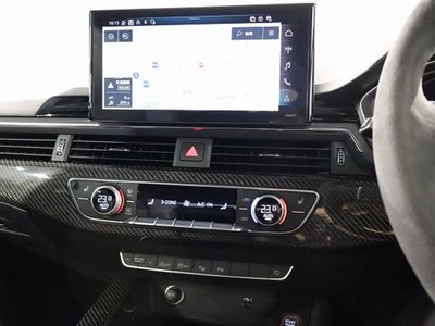 صورة 26 لـ 2023 AUDI RS4 AVANT