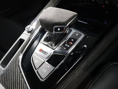صورة 32 لـ 2023 AUDI RS4 AVANT