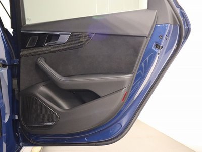 صورة 62 لـ 2023 AUDI RS4 AVANT