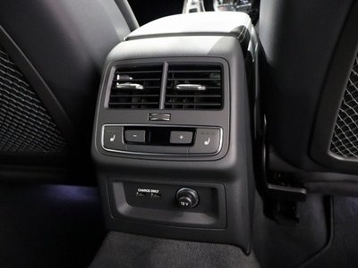 صورة 61 لـ 2023 AUDI RS4 AVANT