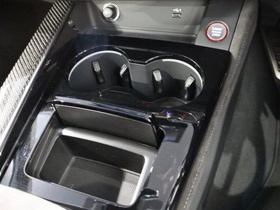 صورة 31 لـ 2023 AUDI RS4 AVANT