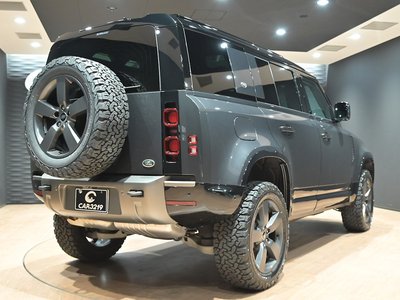 LAND ROVER DEFENDER - 2