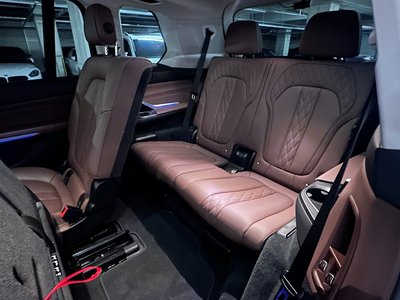 2022 BMW X7 缩略图 17