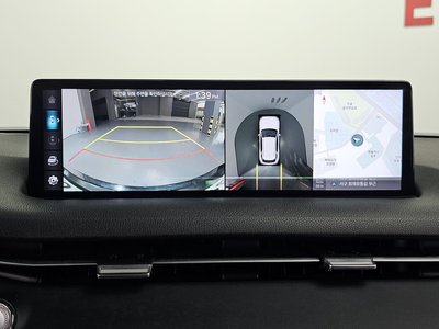 2022 Genesis GV70 — миниатюра 20