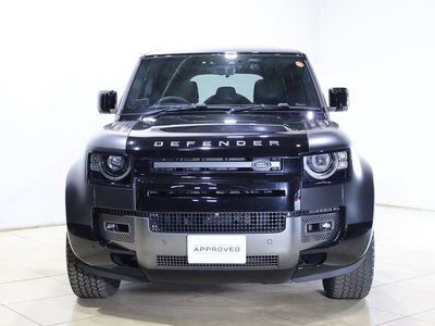 LAND ROVER DEFENDER - 8