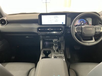 TOYOTA LAND CRUISER 250 - 5