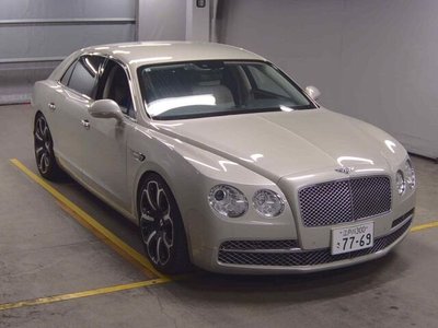 BENTLEY FLYING SPUR - 1