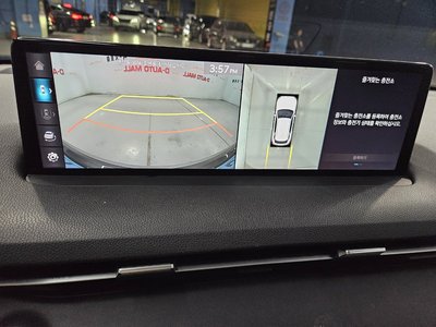 2022 Genesis ELECTRIFIED GV70 thumbnail 19
