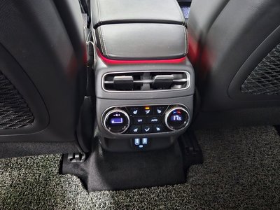 2022 Genesis ELECTRIFIED GV70 thumbnail 20