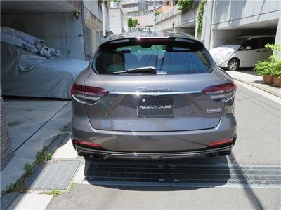 صورة 3 لـ 2019 Maserati LEVANTE