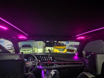 CADILLAC ESCALADE 5TH GENERATION - 8