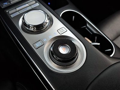 صورة مصغرة 12 لـ 2022 Genesis GV70