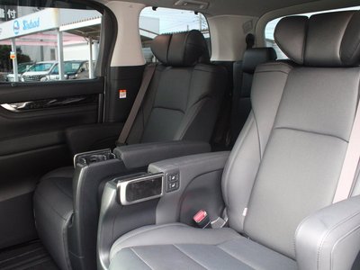 TOYOTA ALPHARD - 9
