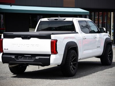 TOYOTA TUNDRA - 6