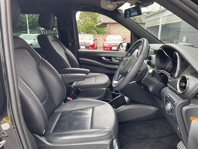 2021 MERCEDES-BENZ V-CLASS 照片 6