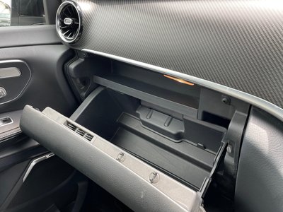صورة مصغرة 30 لـ 2021 Mercedes-BENZ V-CLASS