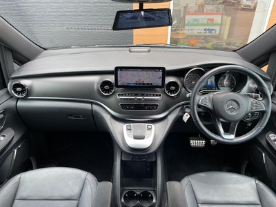 2021 MERCEDES-BENZ V-CLASS 照片 4