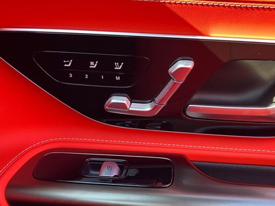 2024 Mercedes-BENZ SL AMG thumbnail 28