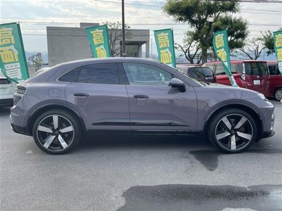 2025 Porsche MACAN 照片 7